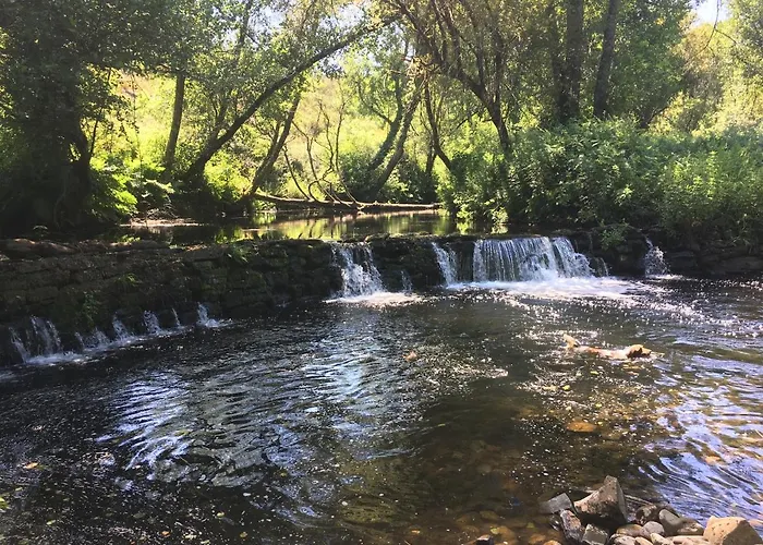 Star Gazing Luxury Yurt Above Beautiful River, Off Grid Lyxtält *